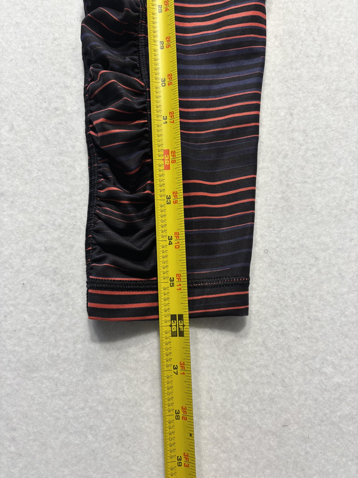Lululemon Leggings Womens 10 Black Striped High Rise 28.5" Inseam Ankle Pockets
