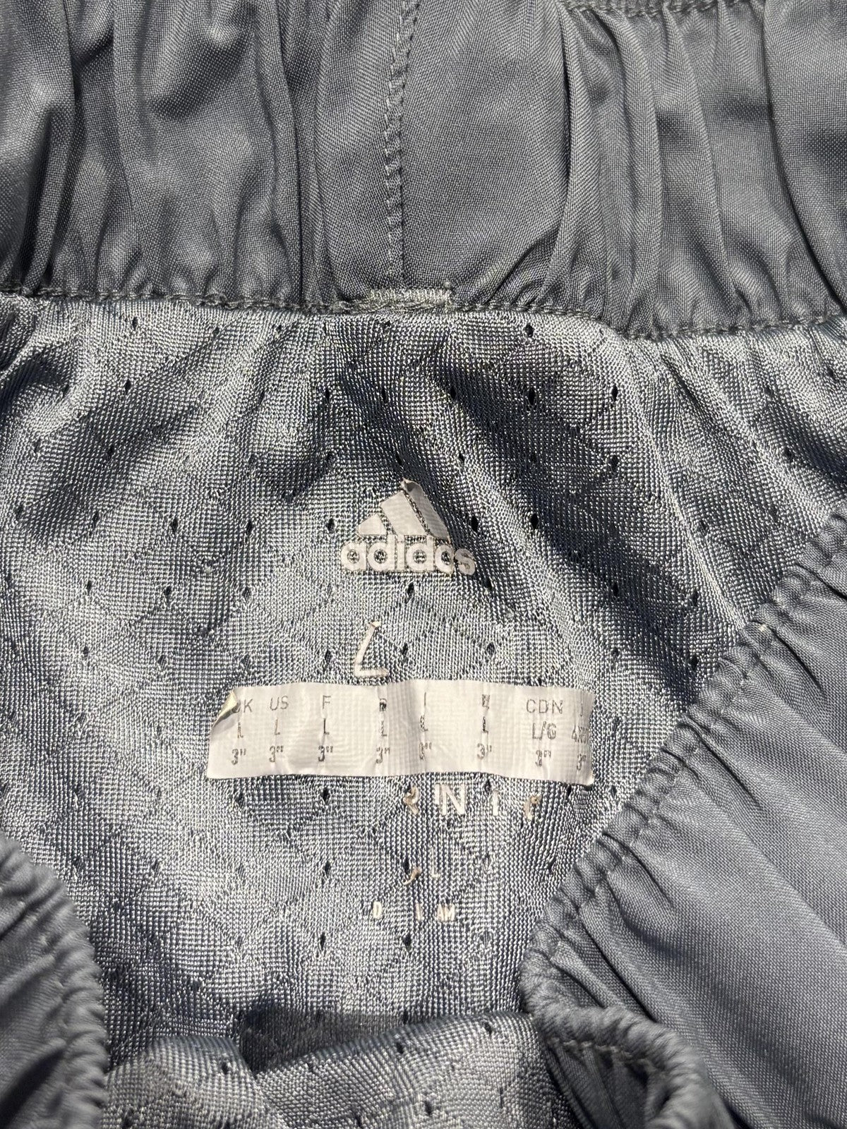 Adidas Running Shorts Womens Large Gray Striped 3" Inseam Lightweight Athletic