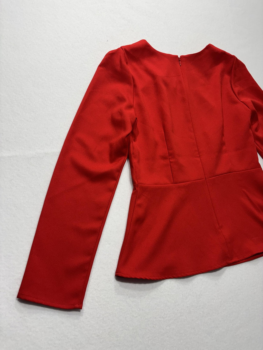 Banana Republic Blouse Womens 6 Red Long Sleeve Peplum Round Neck Zip Back Top