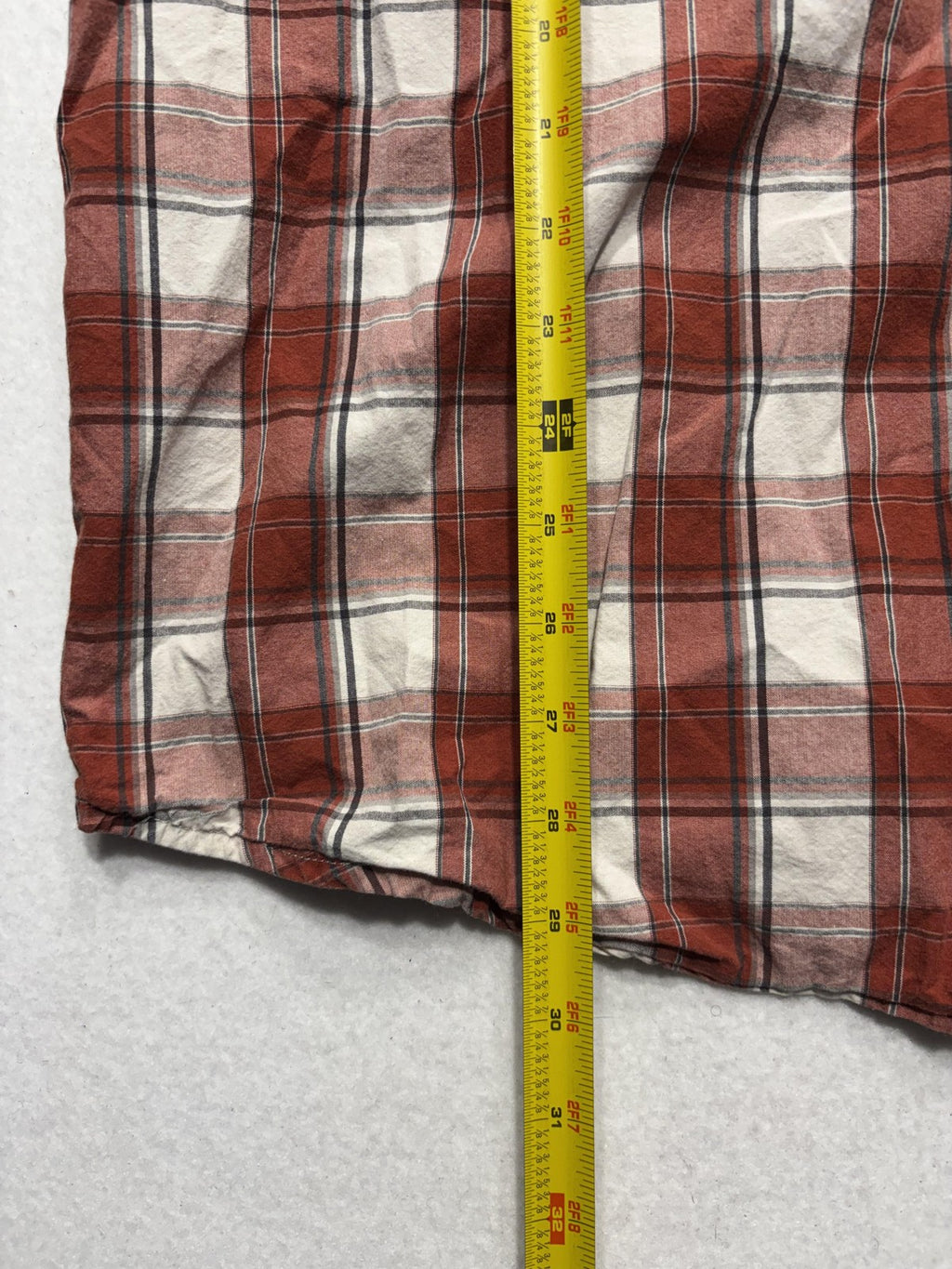 Carhartt Shirt Mens 2XL Red Plaid Long Sleeve Button Up Relaxed Fit Workwear