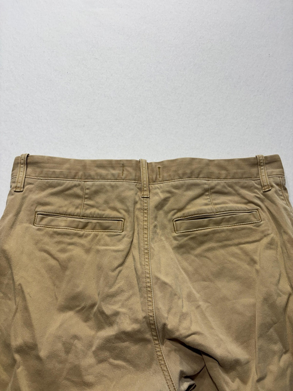 Madewell Chino Shorts Mens 33 Beige 7" Inseam Stretch Flat Front Casual