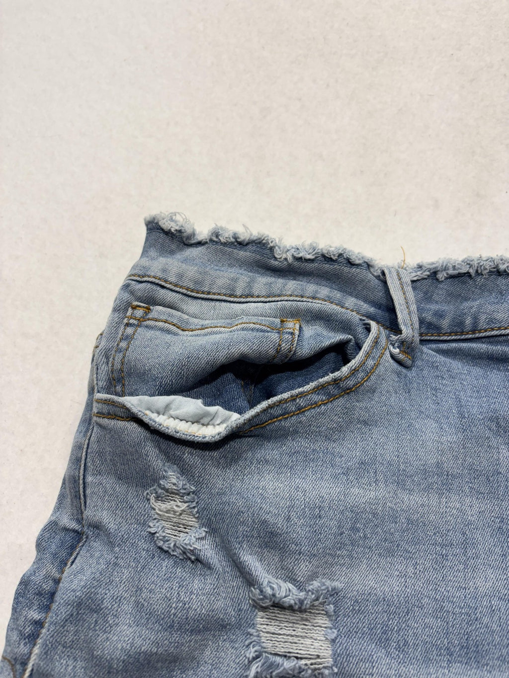 Fashion Nova Shorts Womens 32 Blue Denim Distressed Cut Off Raw Hem Relaxed Fit