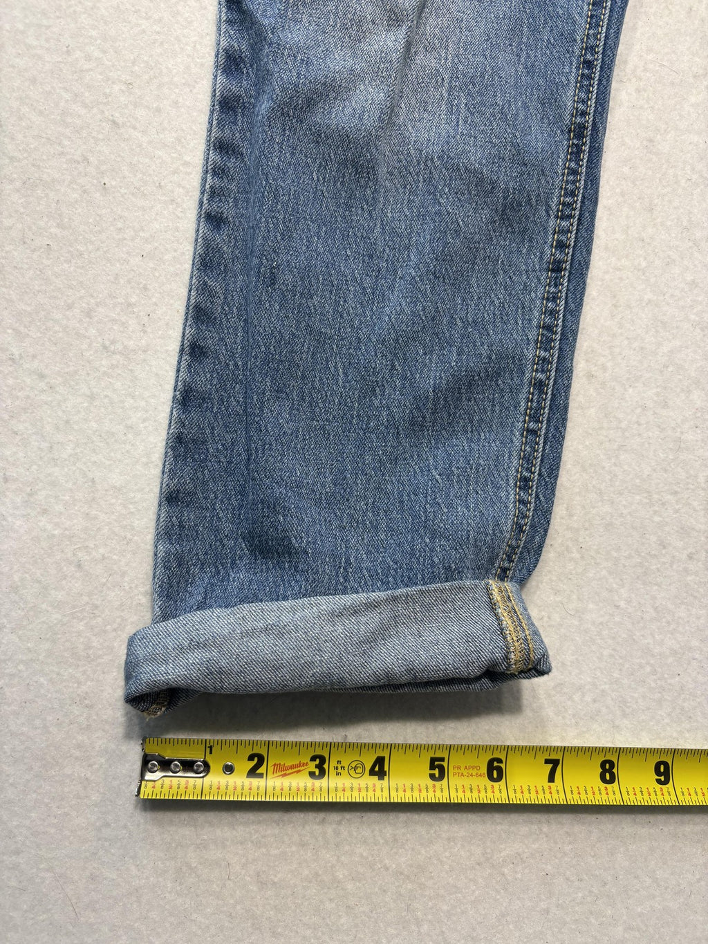 Old Navy Wow Boyfriend Jeans Womens 6 Blue Medium Wash Mid Rise Relaxed 28x27