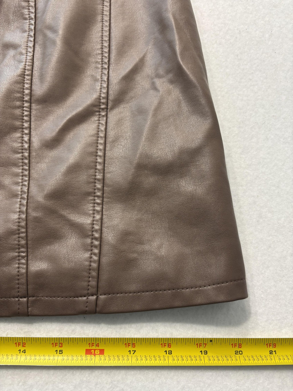 Free People Skirt Womens 8 Brown Faux Leather Zip Back Panel Seamed Mini Lined