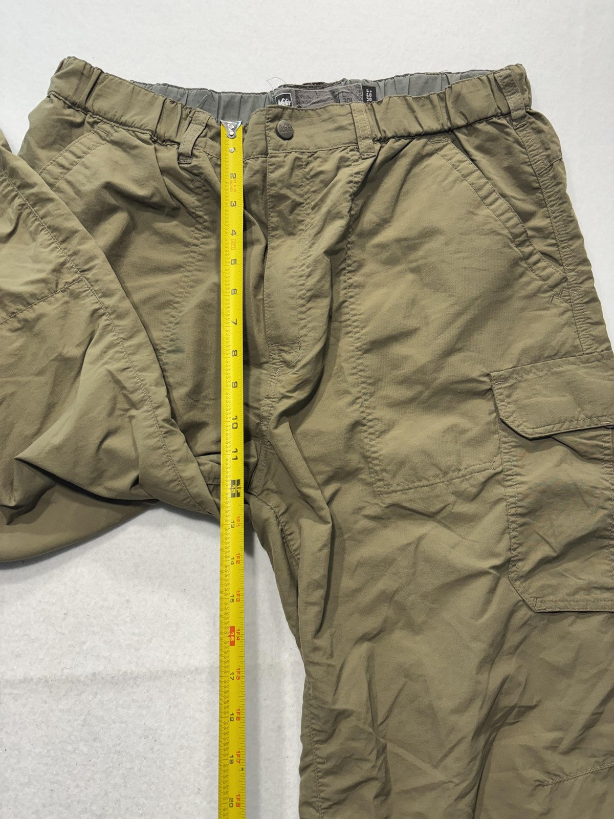 REI Cargo Pants Mens Large Green Nylon Elastic Waist UPF 50 Hiking Outdoor
