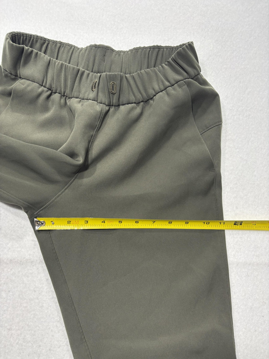 Lululemon Jogger Pants Womens 8 Green Elastic Waist Woven Cuffed Ankle Pockets