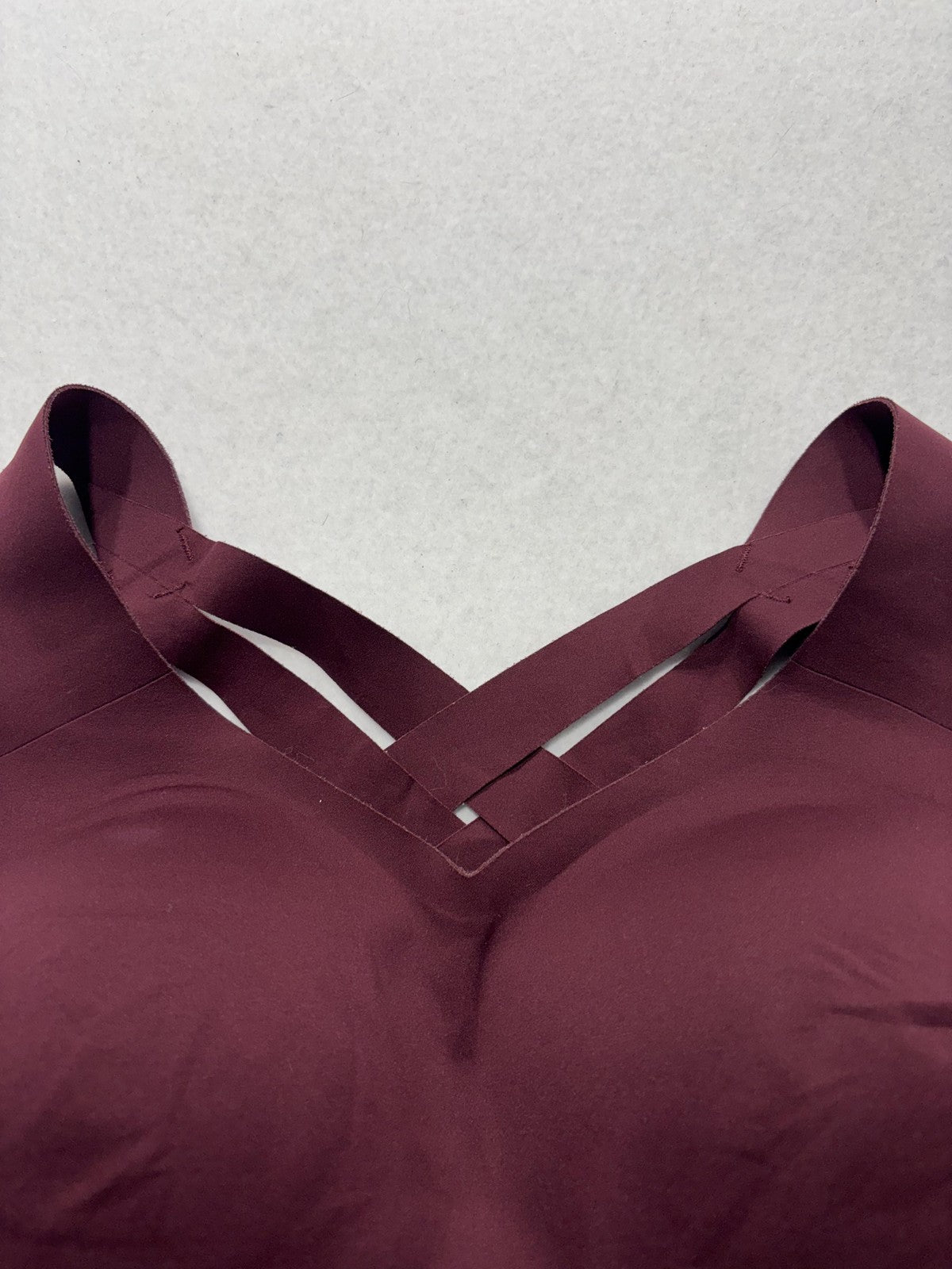 Lululemon Enlite Sports Bra Womens 34D Red High Support Crossback Zip Running