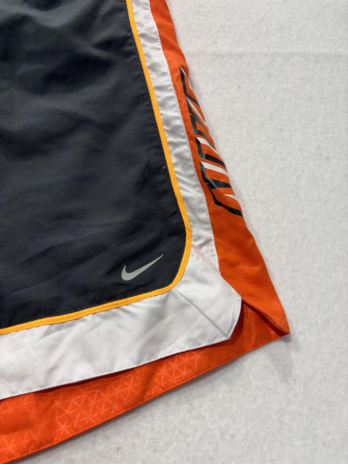 Nike Swim Shorts Mens Large Gray Orange Colorblock Lined Elastic Waist Tie
