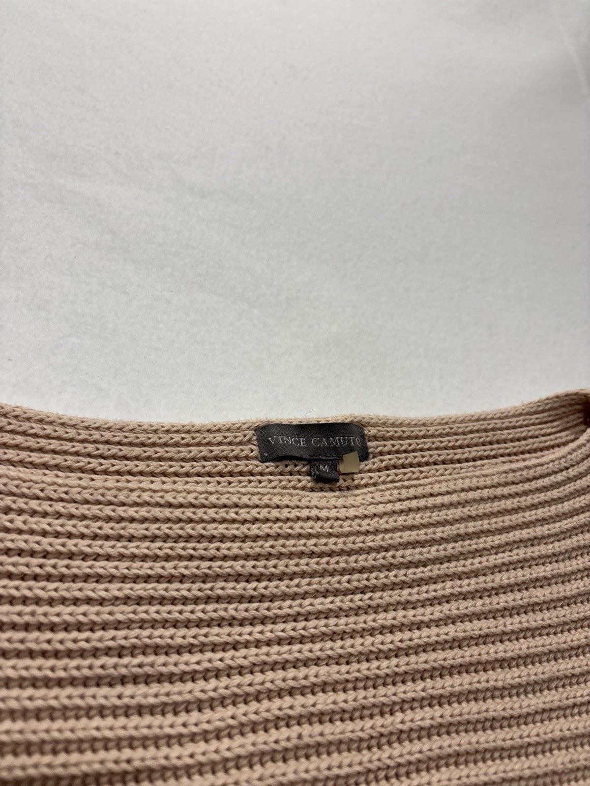 Vince Camuto Sweater Womens Medium Beige Textured Knit Boat Neck Pocket Pullover