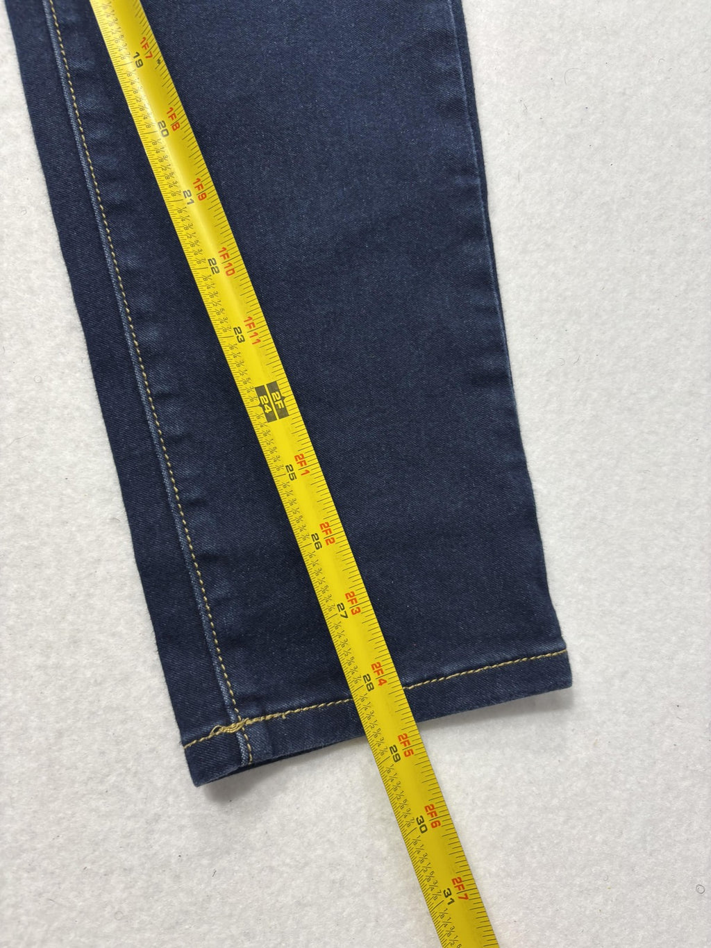 Michael Kors Izzy Skinny Jeans Womens 10 Blue Dark Wash Mid Rise Stretch 32x28