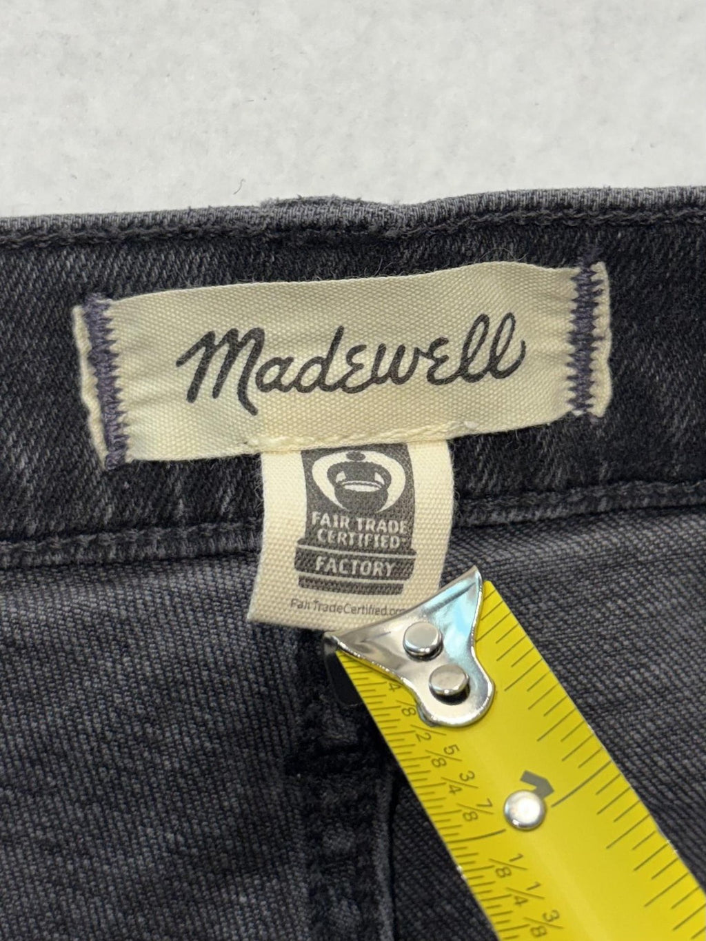Madewell Jeans Womens 30 Charcoal Wash Mid Rise Stovepipe Raw Hem Stretch 30x28
