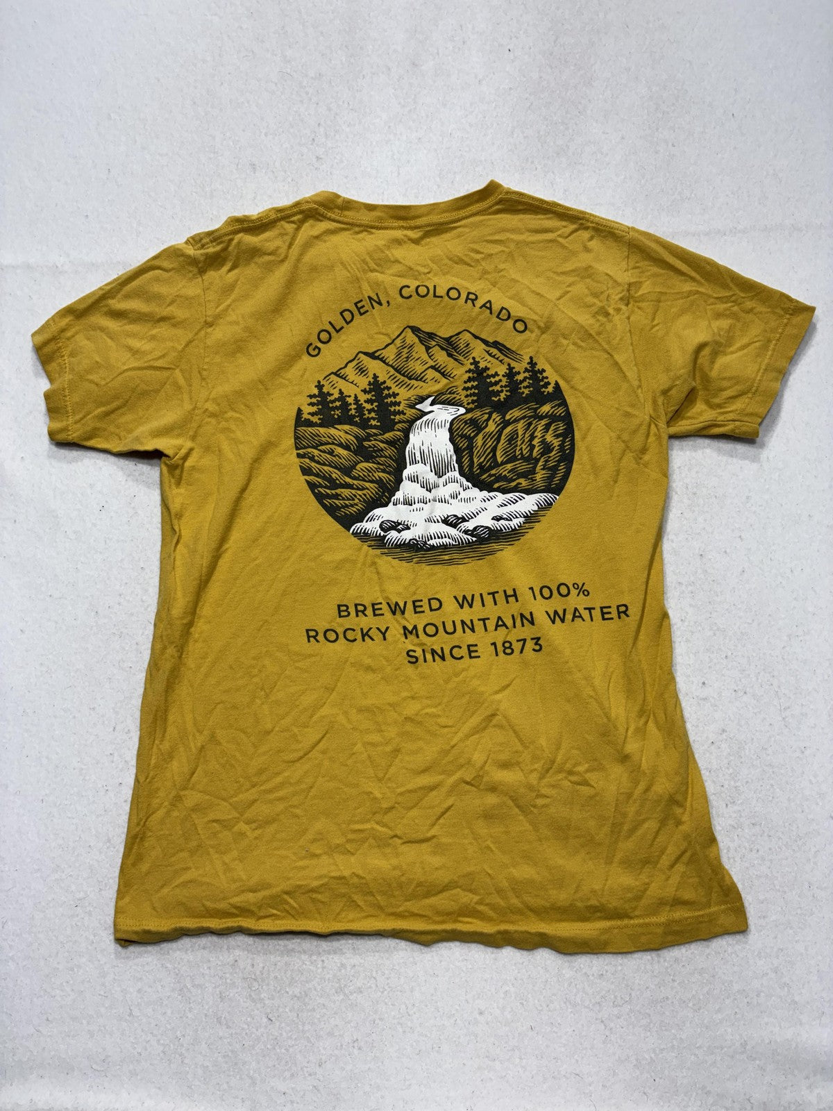 Tee Luv Shirt Mens Medium Yellow Coors Banquet Beer Golden Colorado Graphic Tee