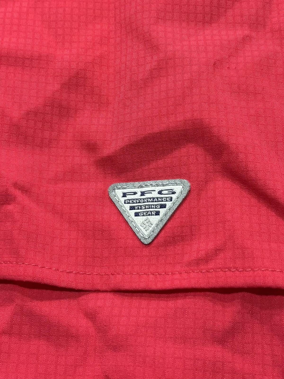 Columbia PFG Shirt Mens Large Red Long Sleeve Fishing Button Up Vented