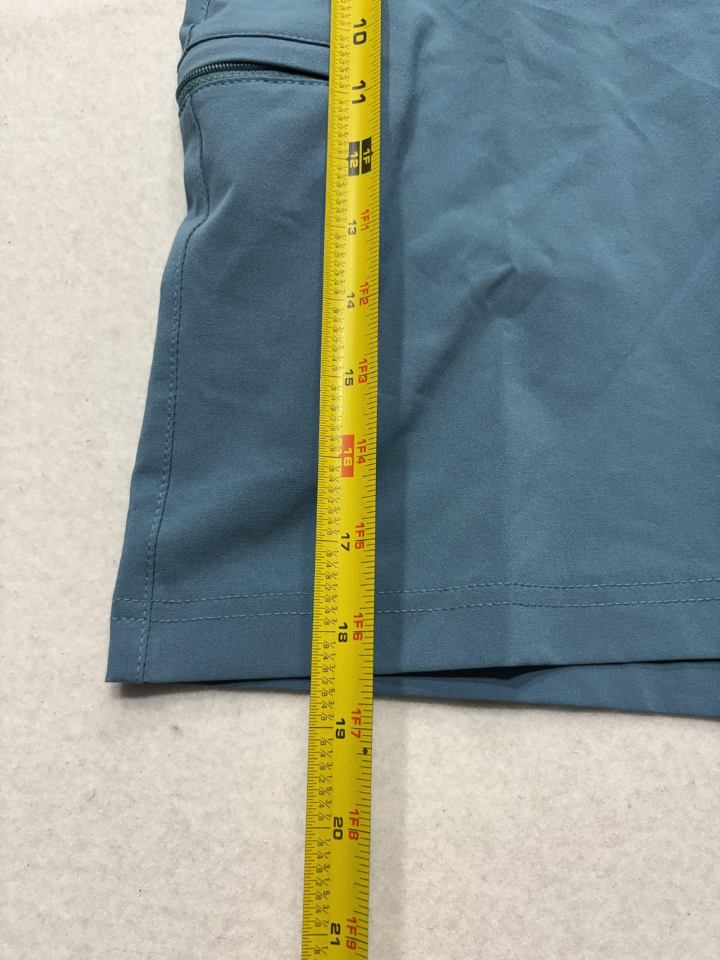 Columbia PFG Grander Marlin Shorts Mens 28 Blue 8" Inseam Omni-Shade Fishing