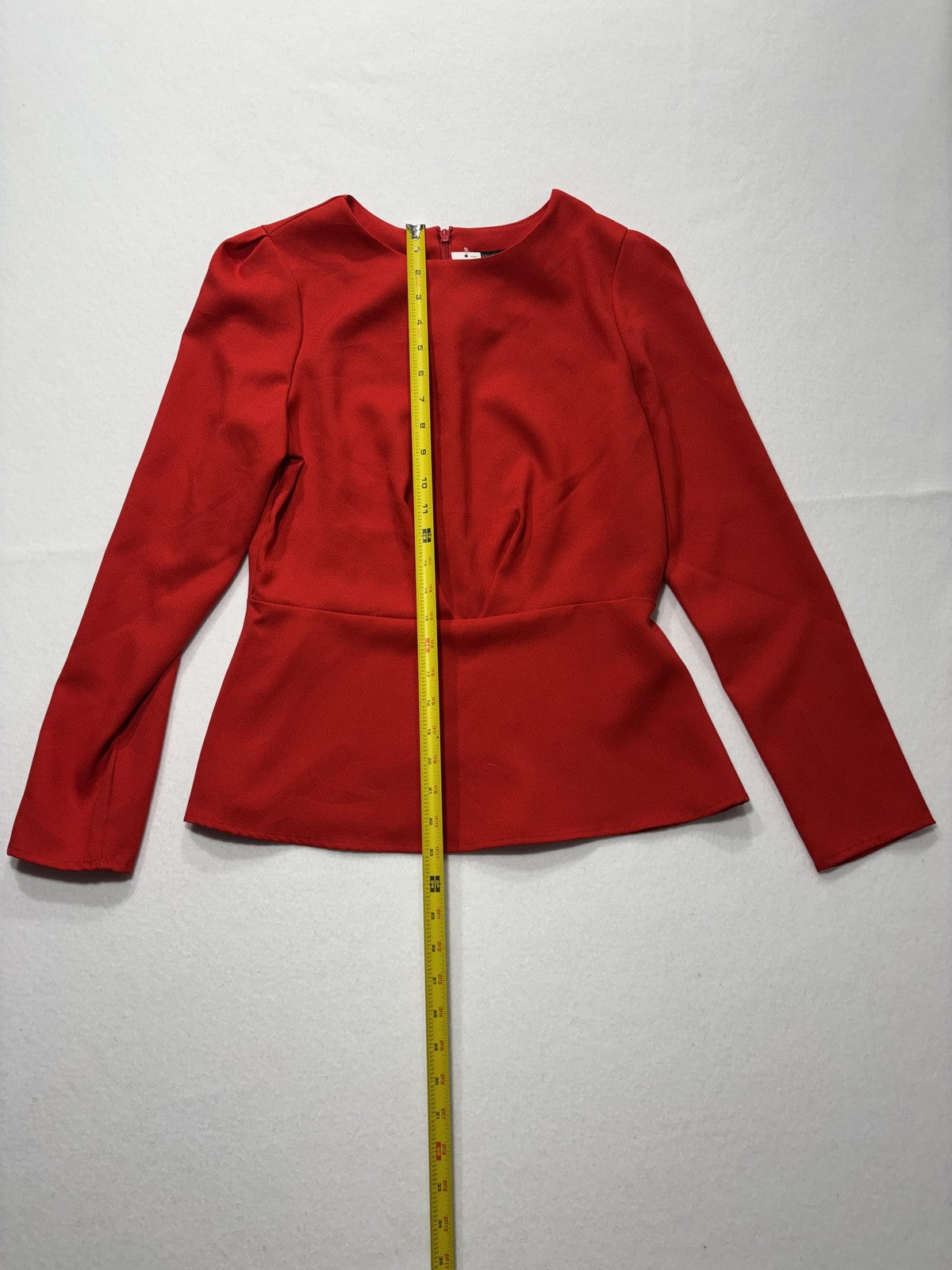Banana Republic Blouse Womens 6 Red Long Sleeve Peplum Round Neck Zip Back Top