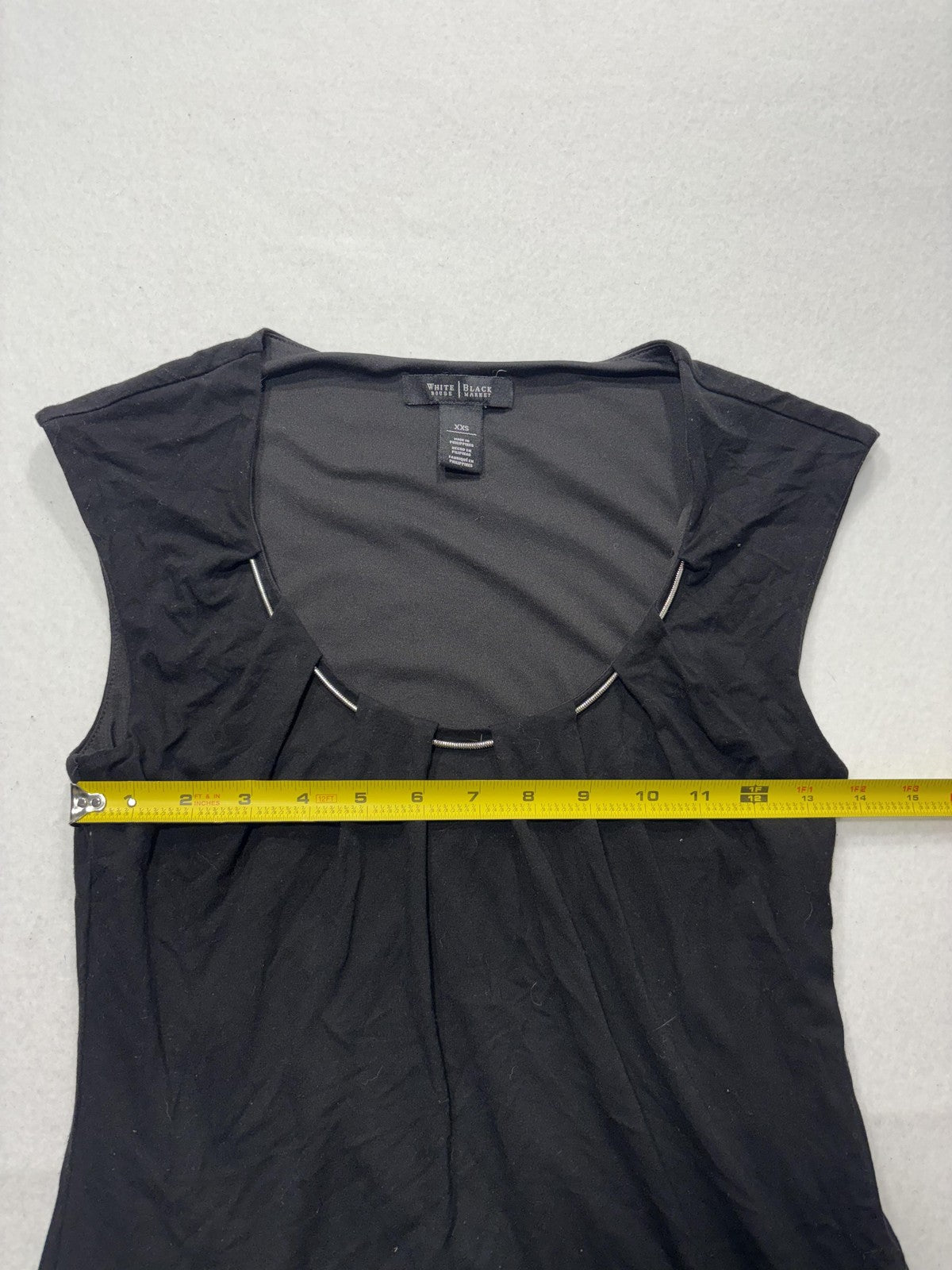 White House Black Market Tank Womens XXS Black Scoop Neck Pleated Lined Stretch
