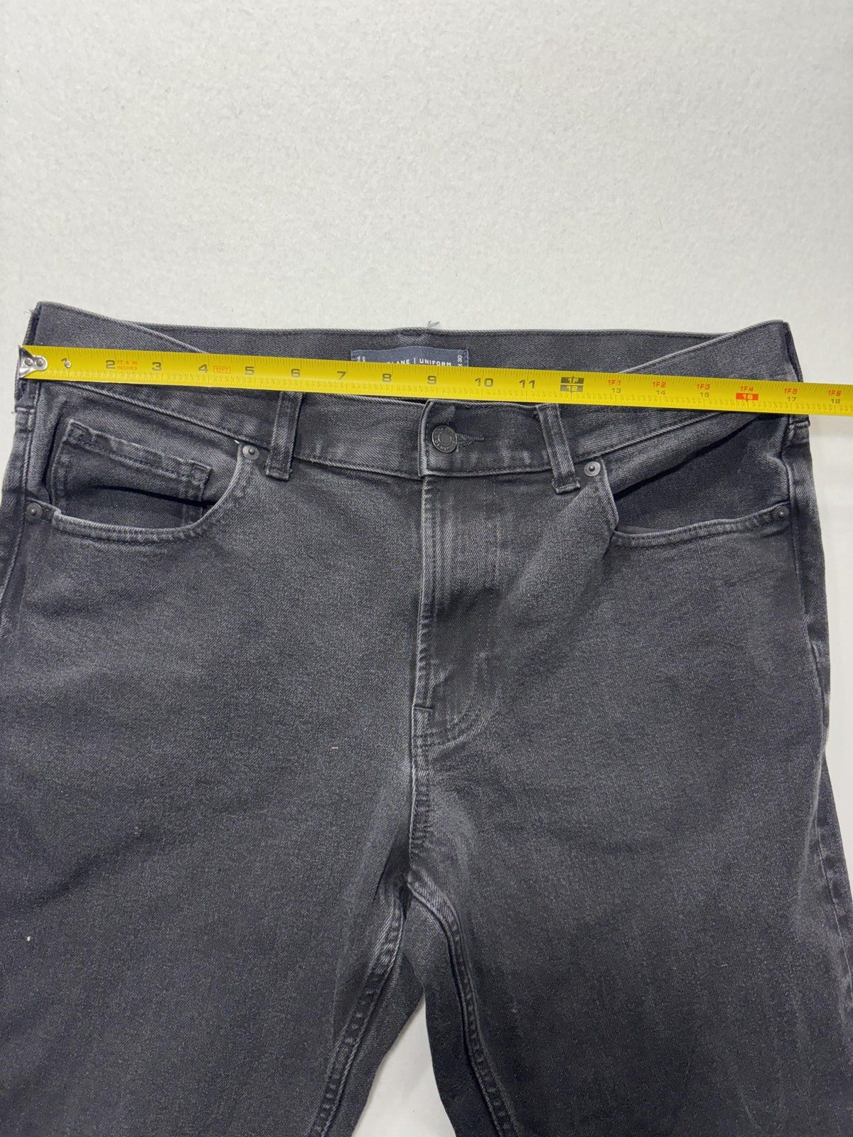 Everlane Uniform The Slim Jeans Mens 35x30 Gray Charcoal Wash Tapered Stretch