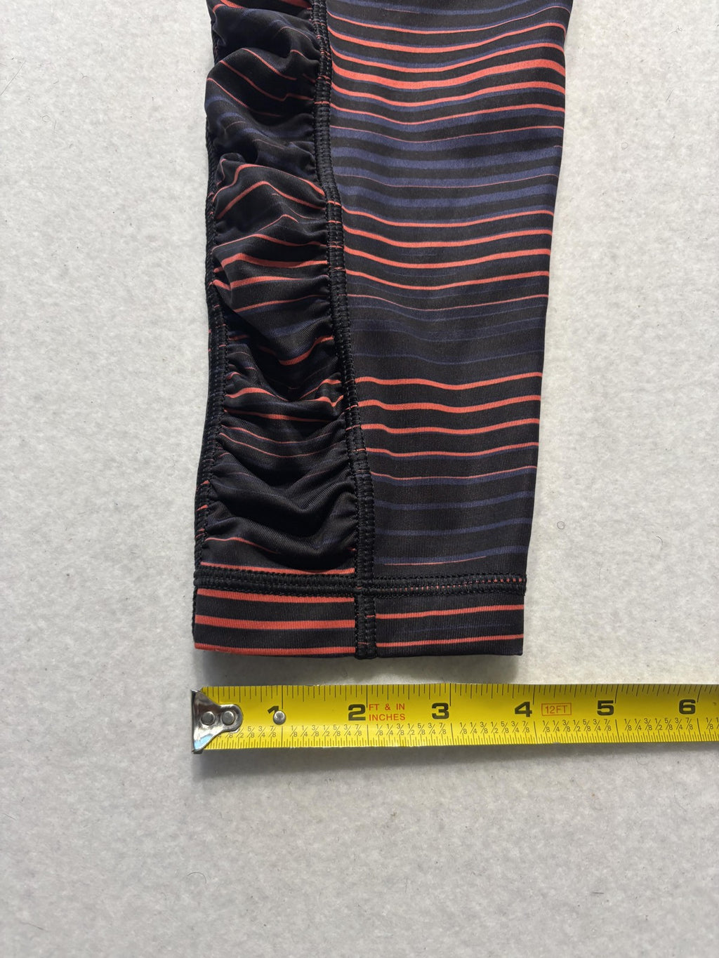 Lululemon Leggings Womens 10 Black Striped High Rise 28.5" Inseam Ankle Pockets