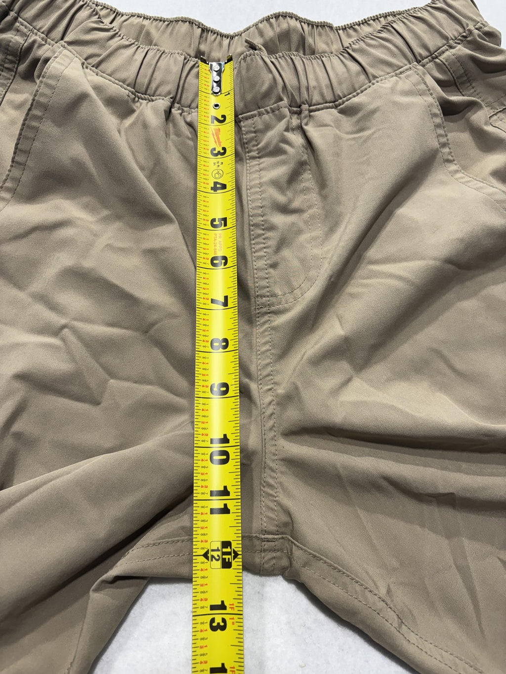 Magellan Outdoors Shorts Mens Small Brown 7" Inseam Fishing Water Repellent