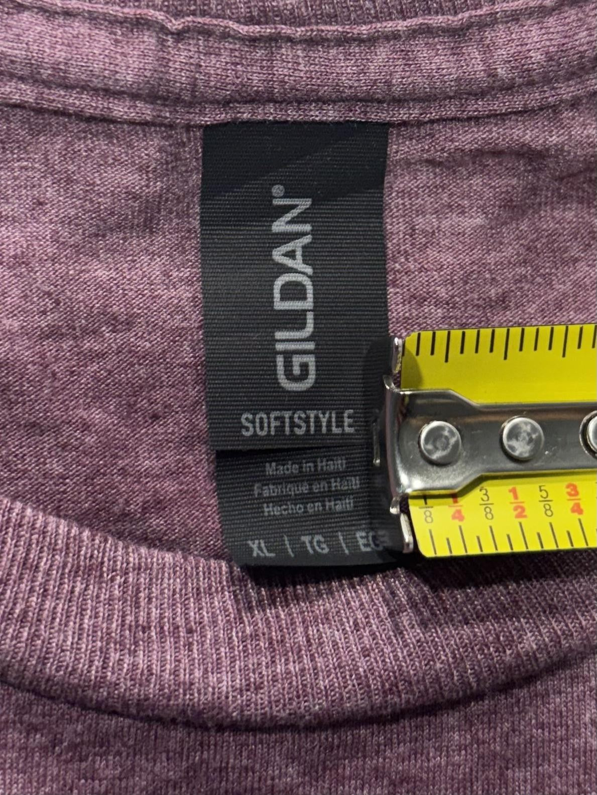 Gildan Shirt Mens XL Purple Team SMG Boats Axis Bennington Malibu Graphic Tee