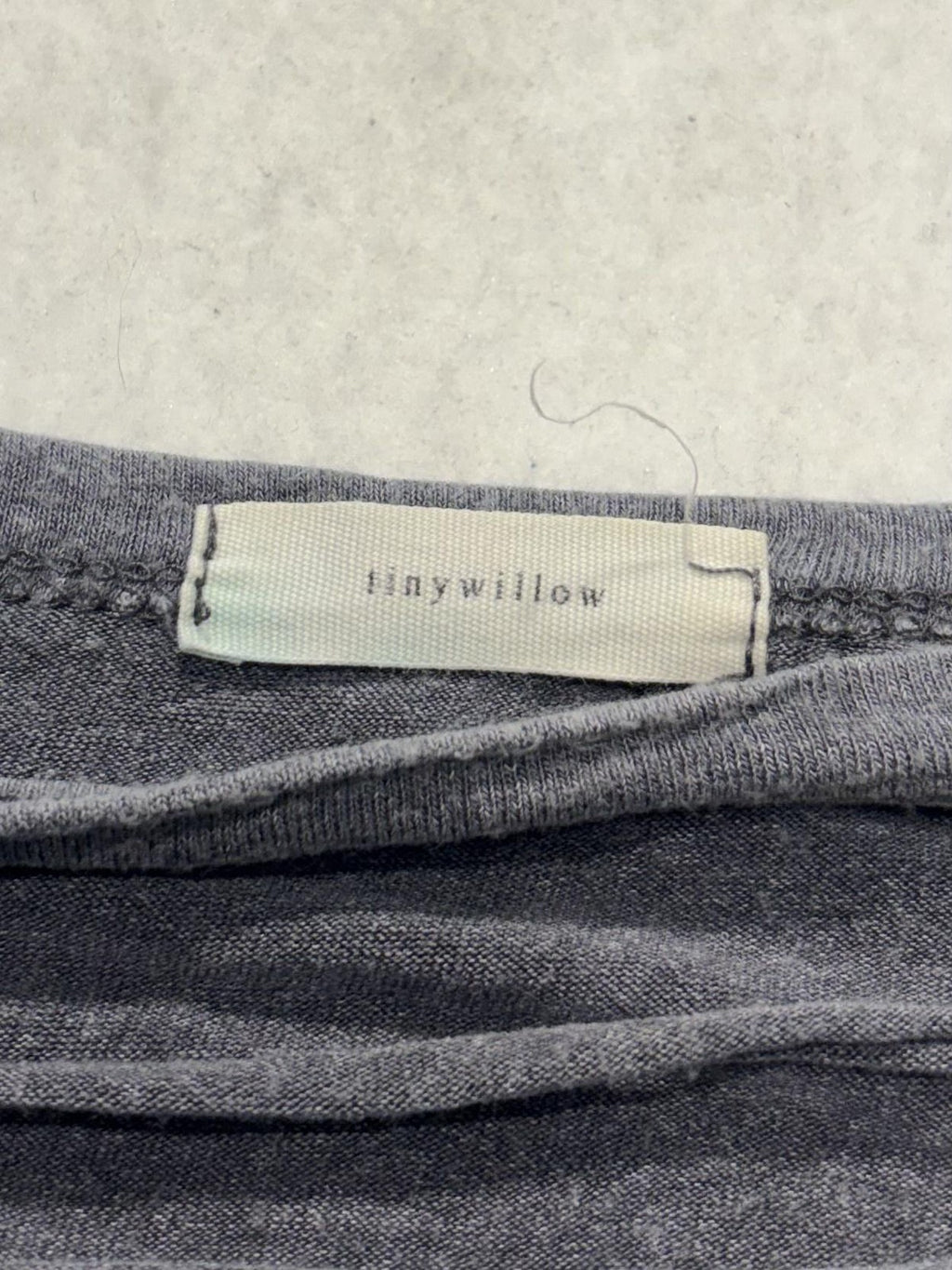 Tinywillow Womens Large Gray Crew Neck Ladder Cutout Sleeveless Tank Top