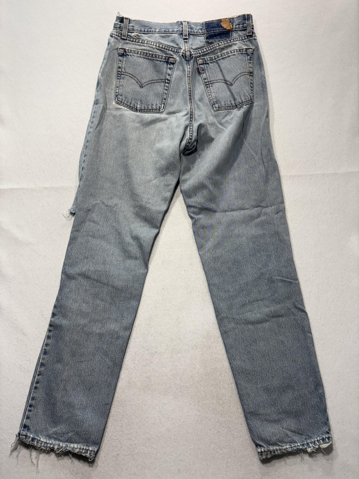 Levi's 560 Loose Fit Jeans Mens 32x32 Blue Light Wash Straight Distressed USA