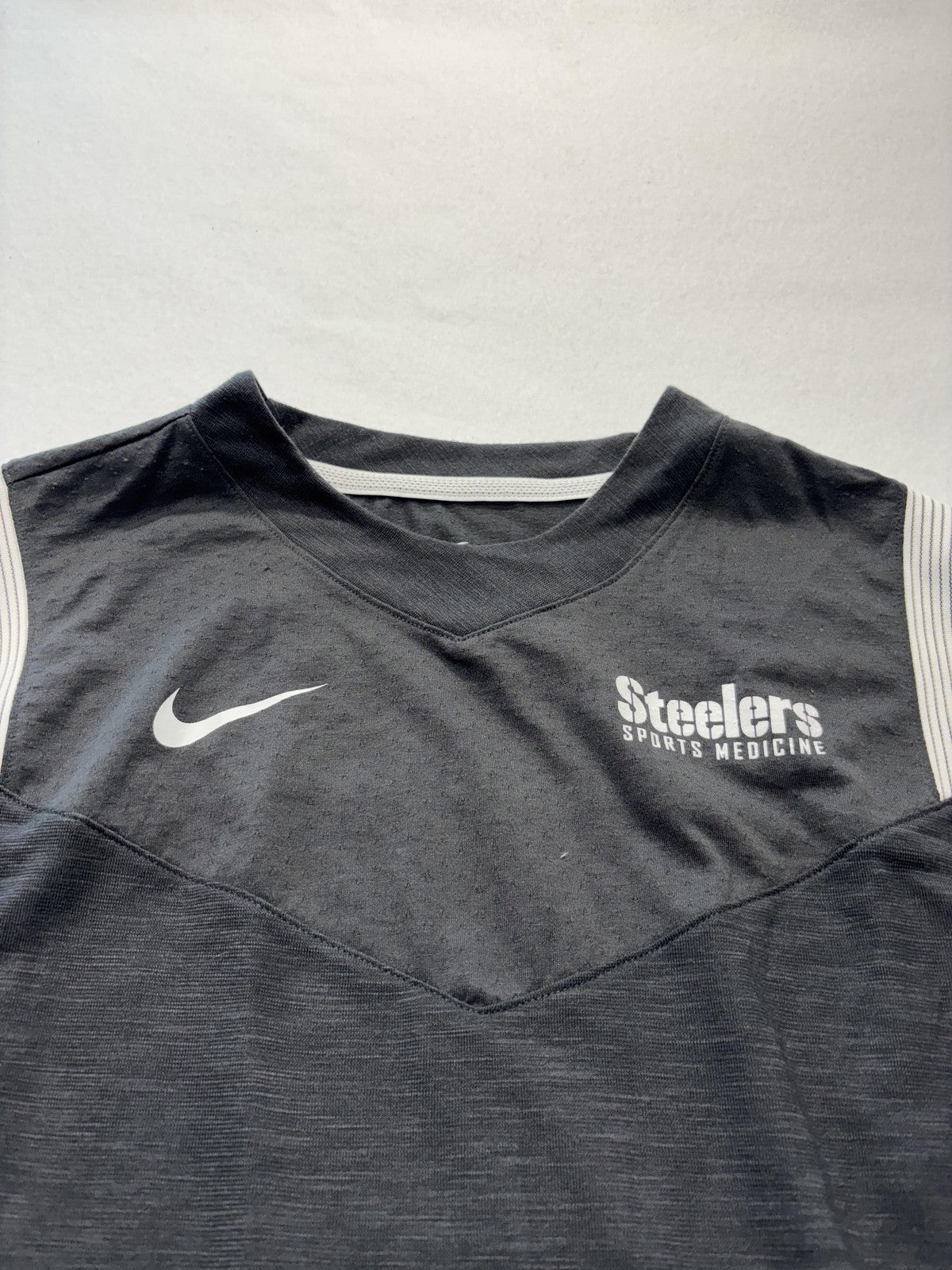 Pittsburgh Steelers Shirt Mens Medium Gray NFL Football Nike Dri Fit Long Sleeve