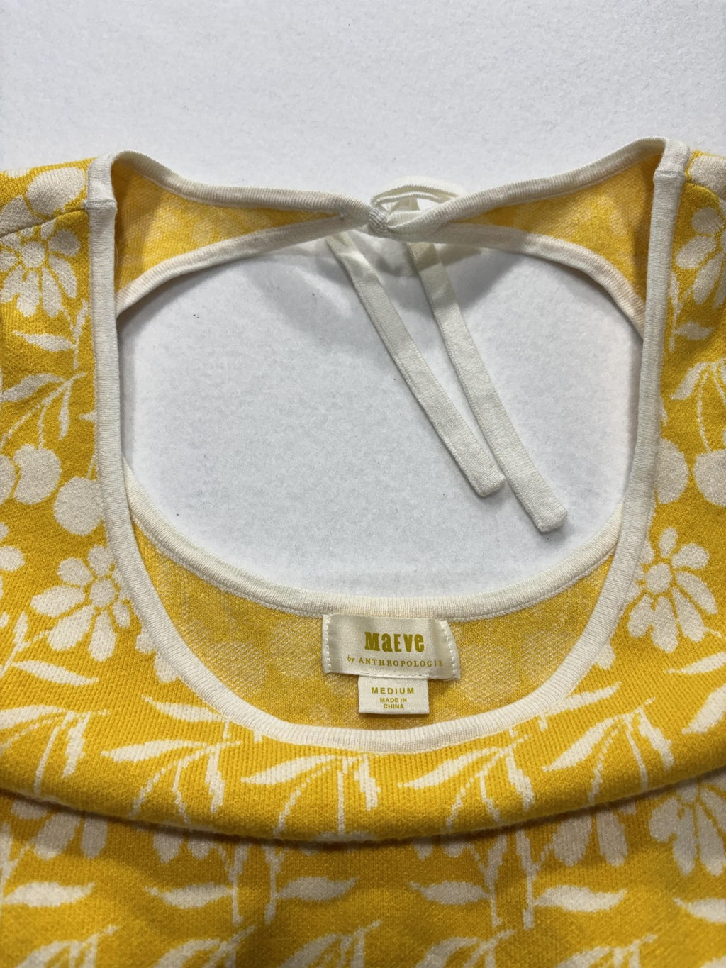 Maeve Sweater Womens Medium Yellow Floral Puff Sleeve Scoop Neck Tie Back Crop