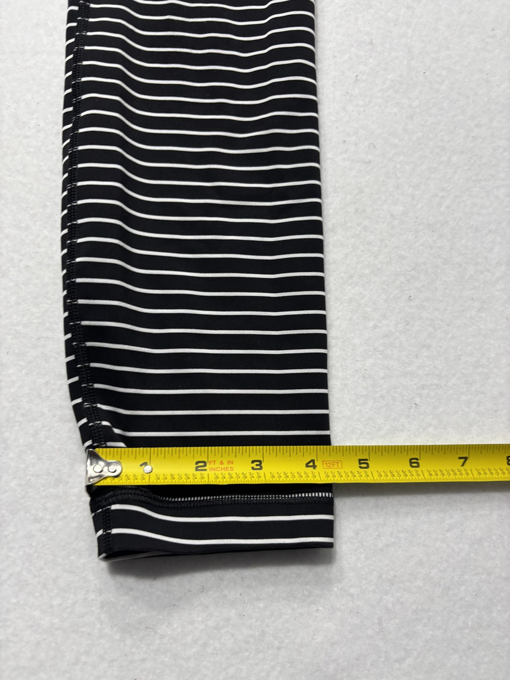 Lululemon Leggings Womens Small Black Stripe High Rise 25" Inseam Stretch Ankle