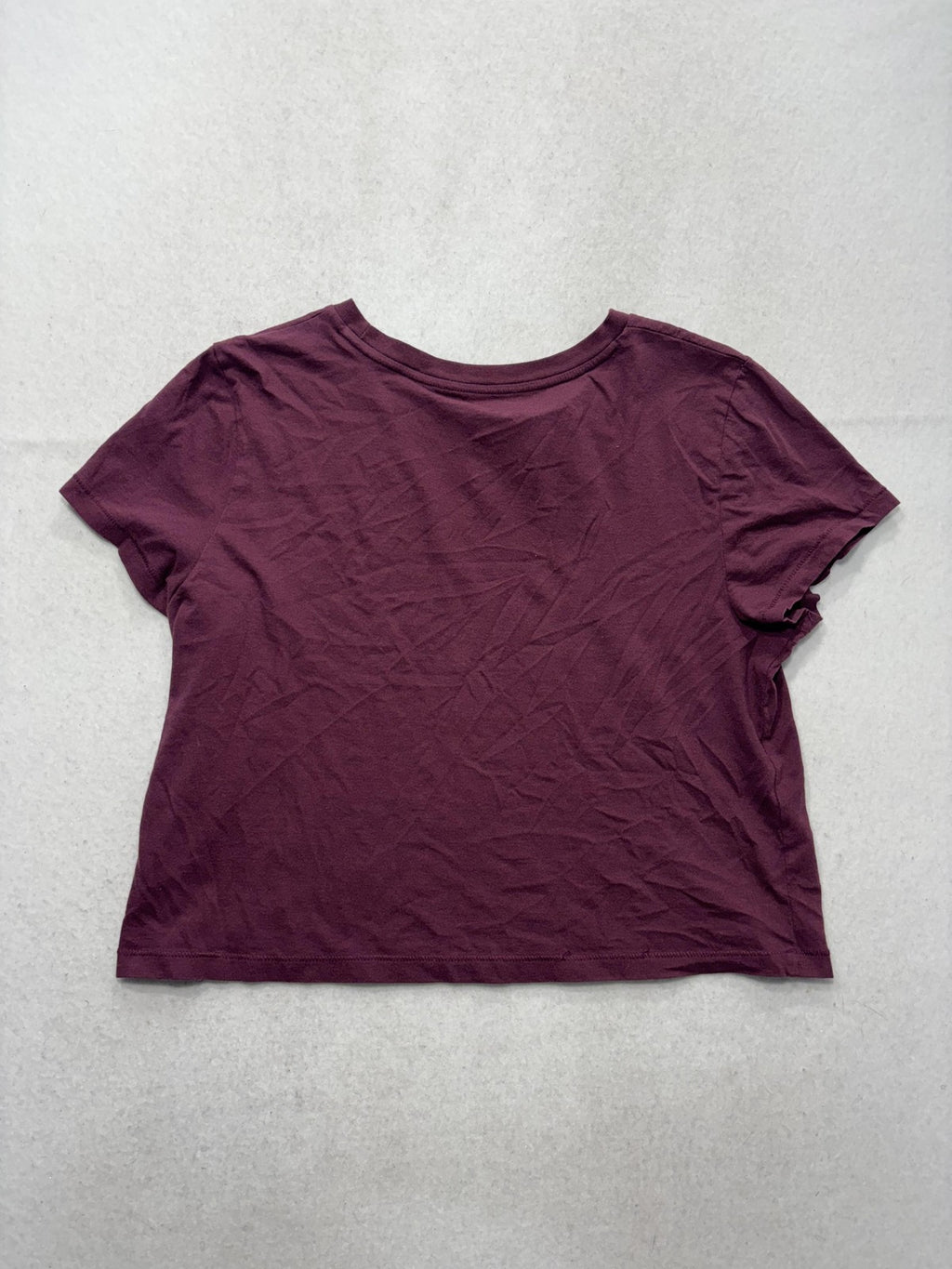 Universal Thread Shirt Womens Medium Purple Crew Neck Short Sleeve Cropped Tee