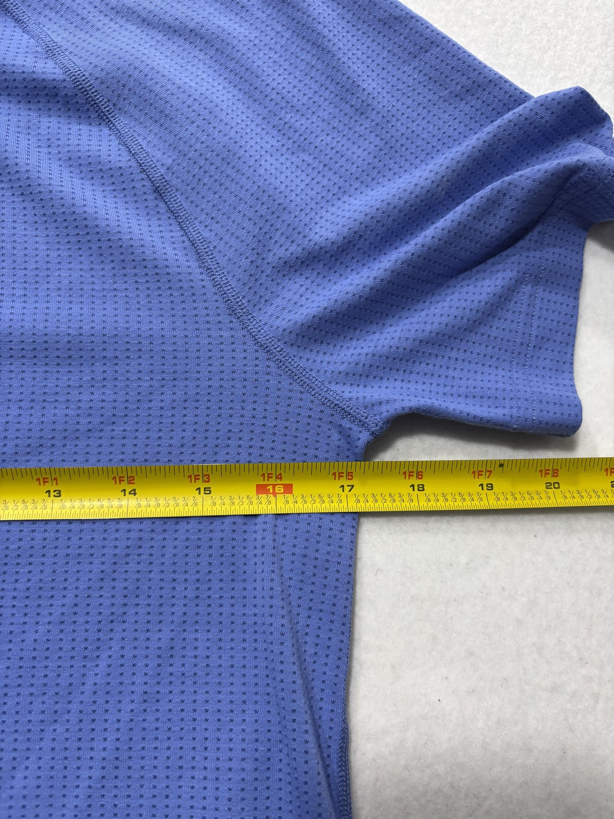 Outdoor Voices ThinkFast Shirt Mens XS Blue Mesh Short Sleeve Running Athletic