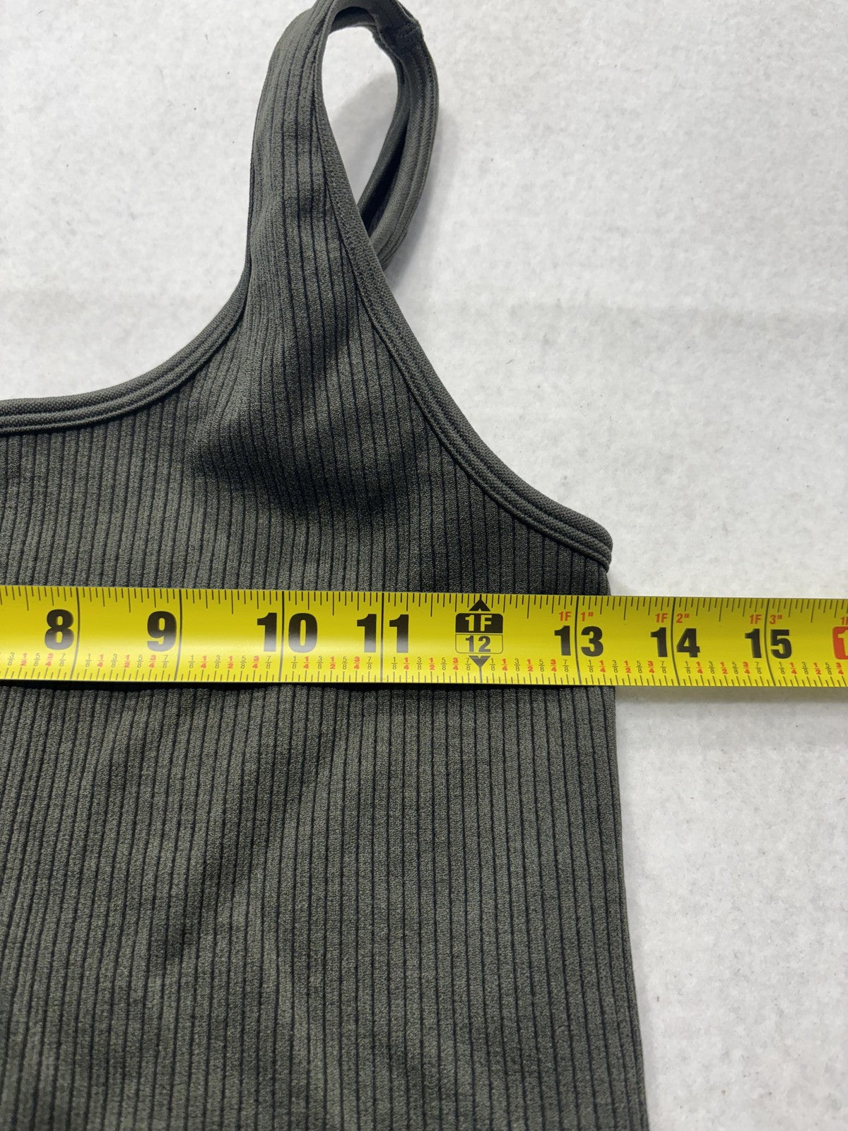 A New Day Tank Top Womens Medium Green Ribbed Knit Scoop Neck Basic Stretch