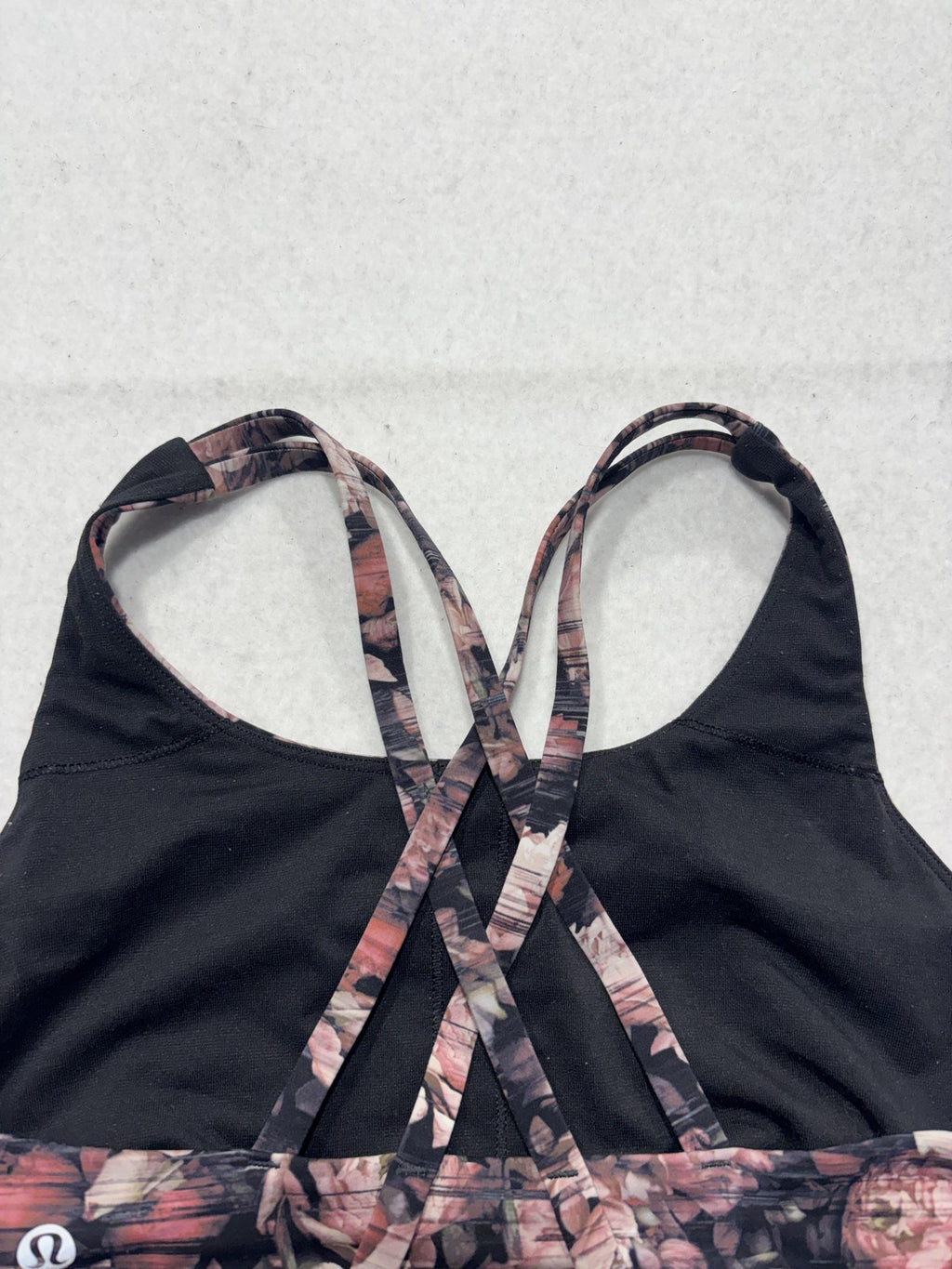 Lululemon Sports Bra Womens 8 Multicolor Floral Strappy Crossback Yoga Athletic