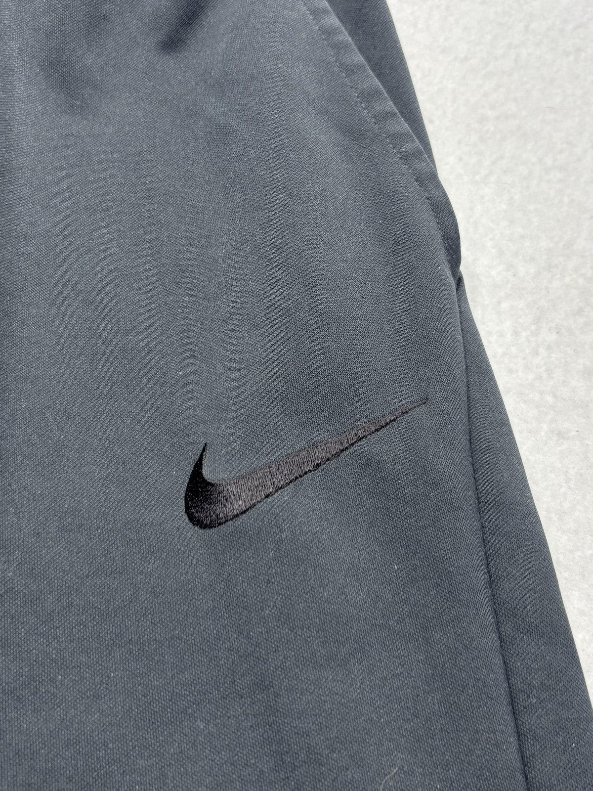 Nike Dri-FIT Track Pants Boys L Gray Elastic Waist Logo Athletic Sport