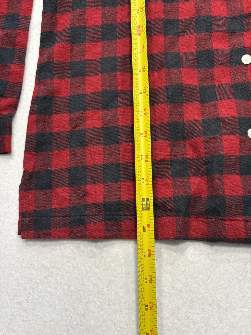 L.L. Bean Shirt Mens Medium Red Plaid Flannel Long Sleeve Button Up Casual