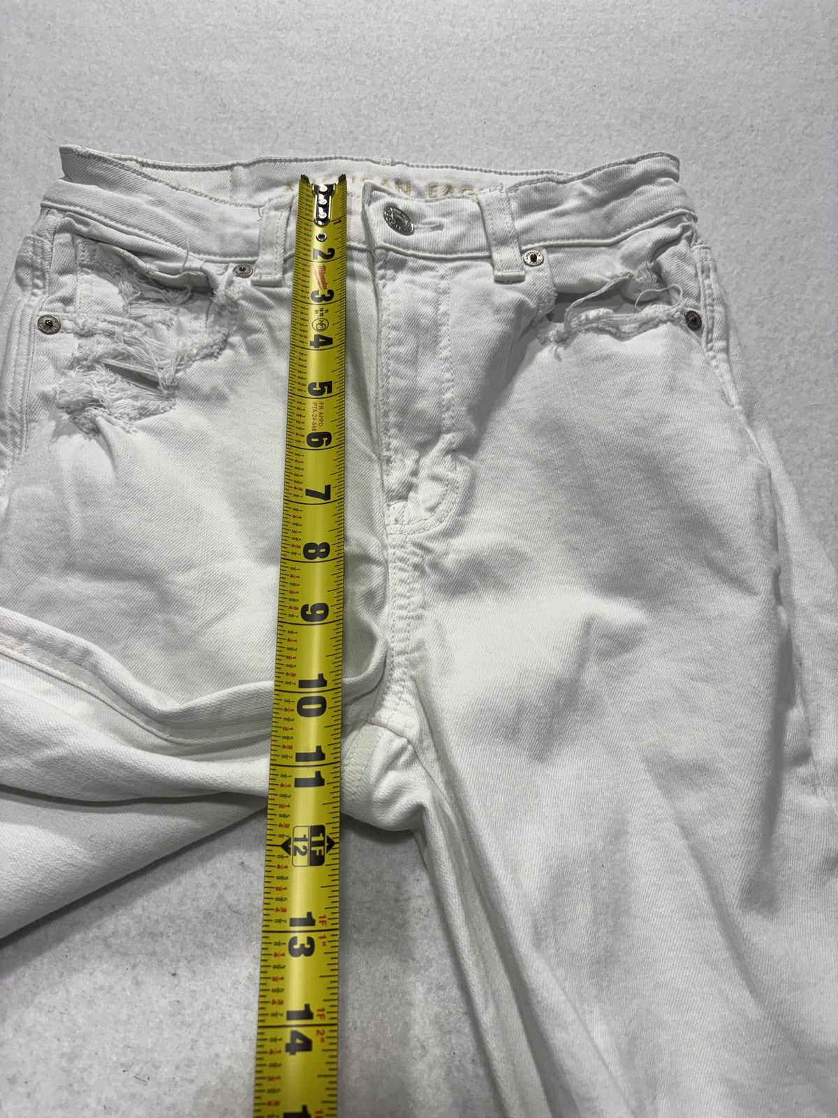 American Eagle Mom Straight Jeans Womens 0 White High Rise Distressed 28x29
