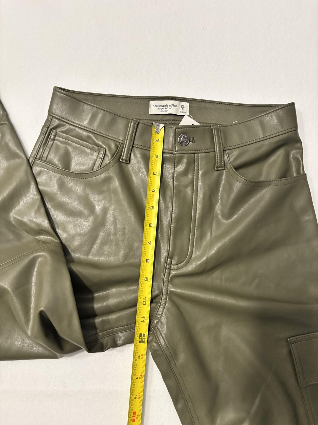 Abercrombie & Fitch Pants Womens 28 Short Green Faux Leather 90s High Rise Cargo