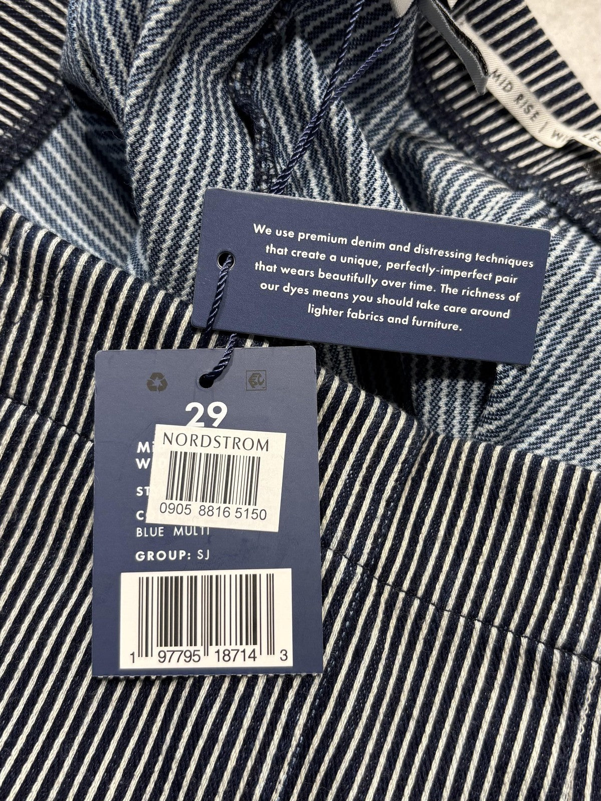 NIC+ZOE Jeans Womens 29 Blue Pinstripe Mid Rise Wide Leg Stretch Denim 31x28.5