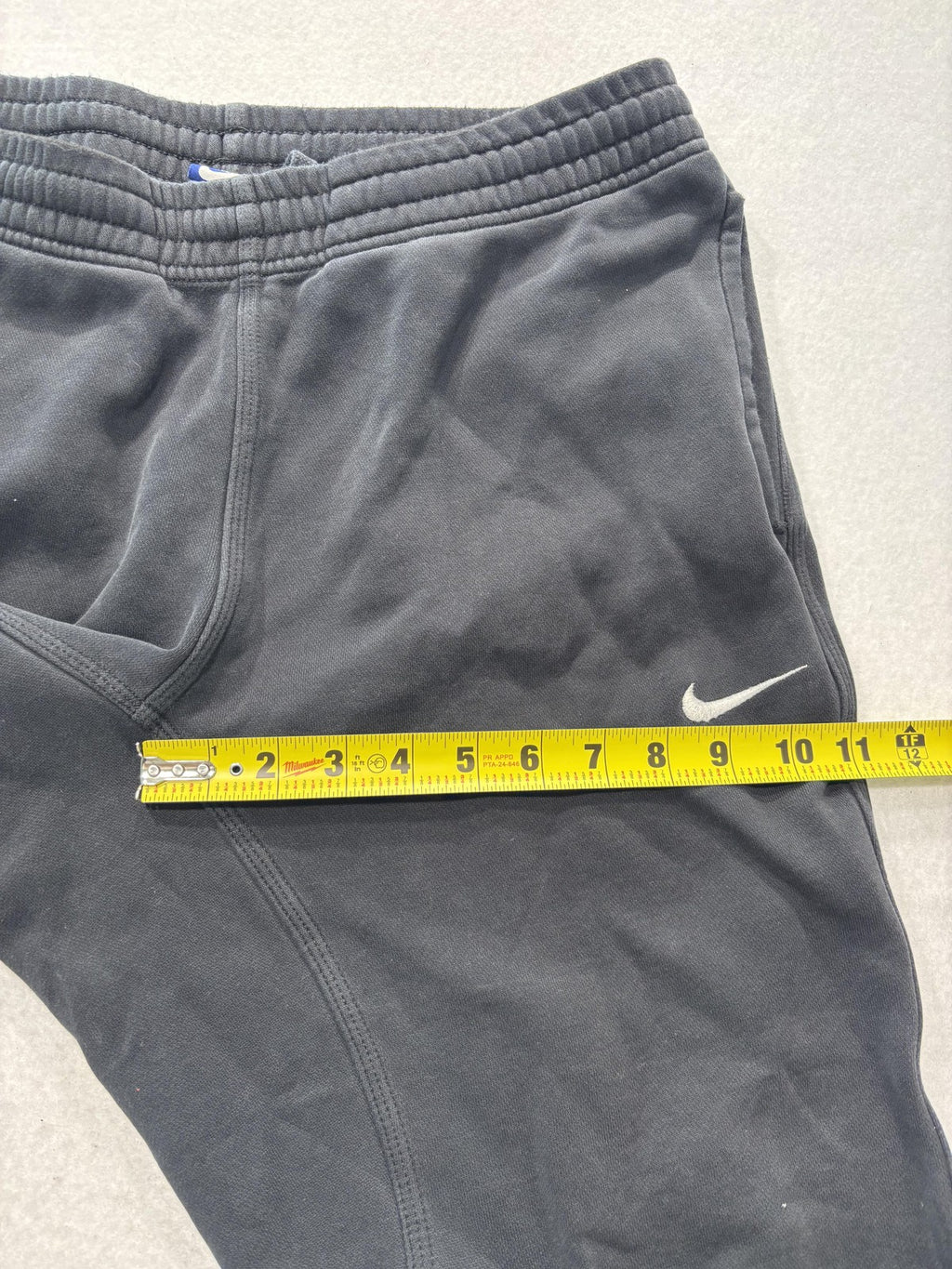 Nike Jogger Pants Mens Large Gray Fleece Elastic Waist Tapered Athletic Pockets
