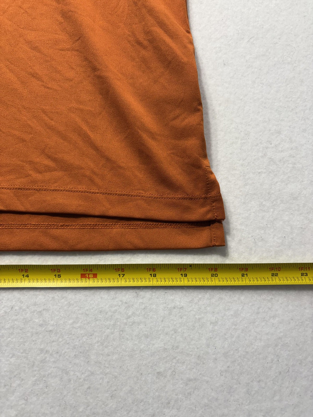 Texas Longhorns Polo Shirt Mens Medium Orange NCAA Golf Columbia Embroidered