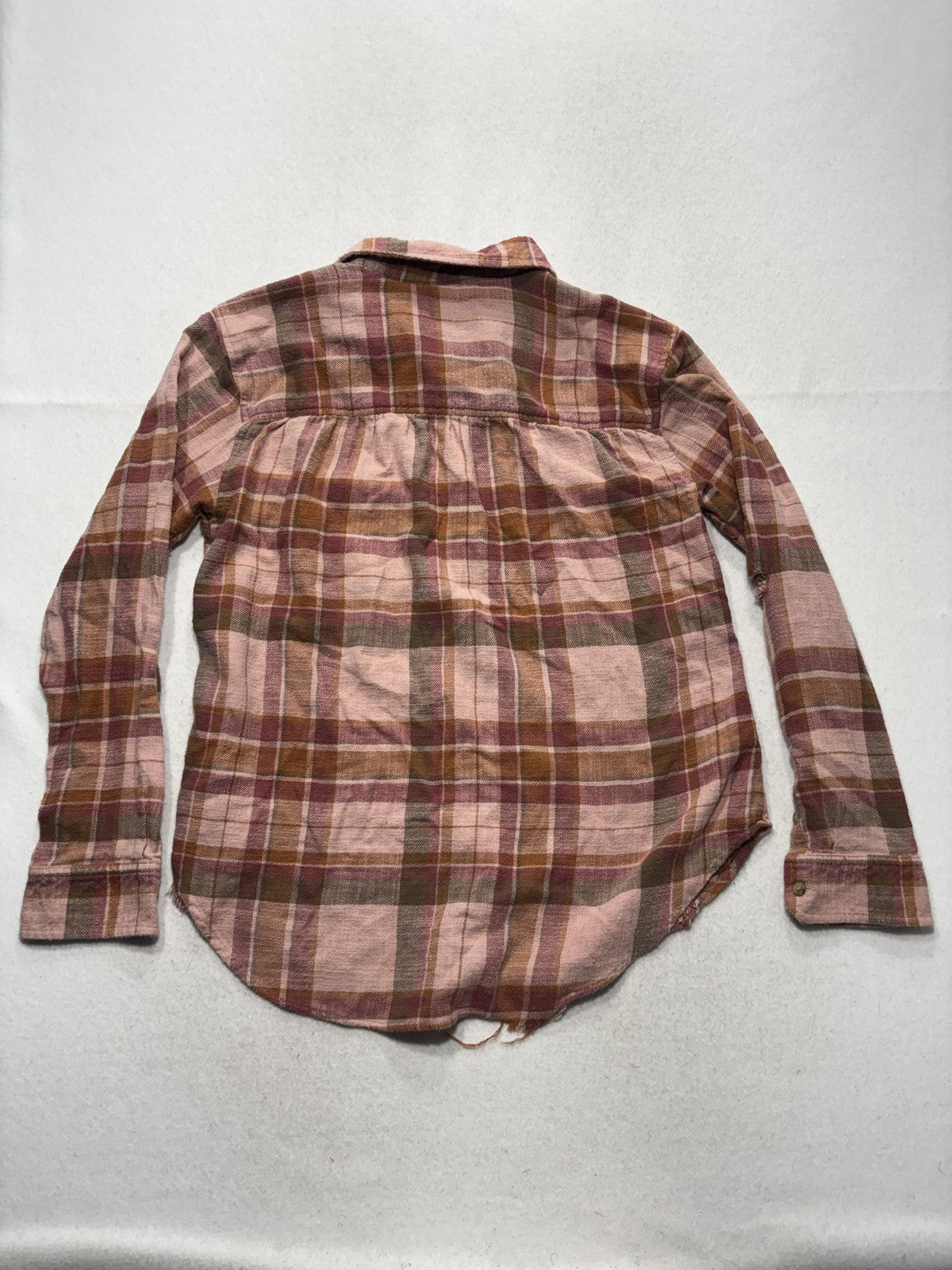 American Eagle Outfitters Button Up Shirt Womens Small Pink Plaid Flannel Casual