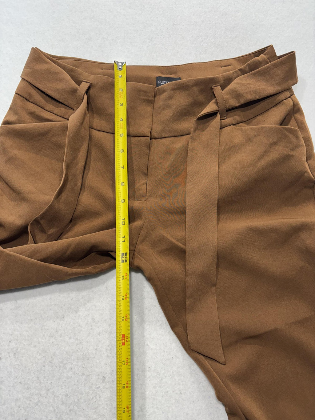 Flirtatious Brown Belted High Waist Tapered Dress Pants Juniors 9 16401245JRS