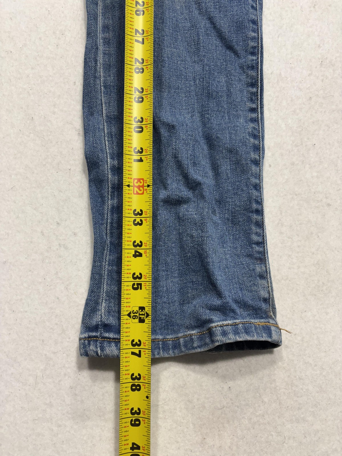 Mutual Weave The Straight Jeans Mens 34x30 Blue Medium Wash Distressed Stretch