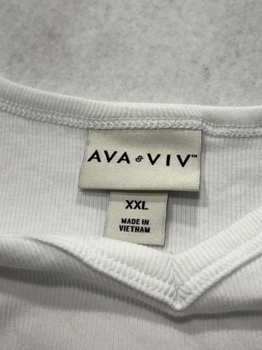 Ava & Viv Tank Top Womens 2XL White Scoop Neck Ribbed Jersey Basic VN1042782