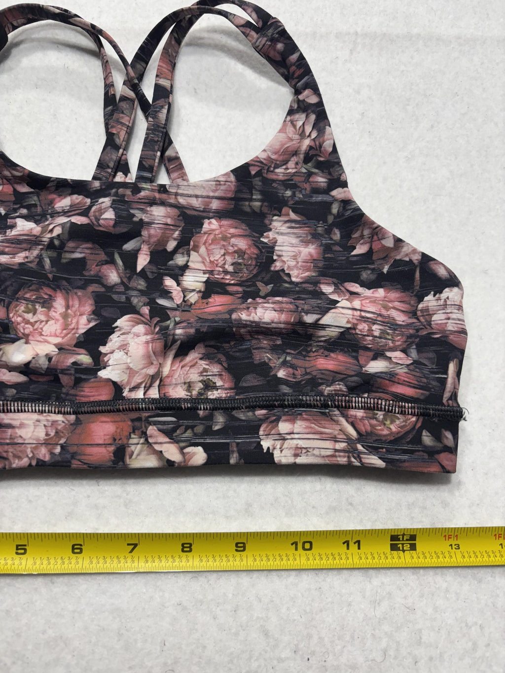 Lululemon Sports Bra Womens 8 Multicolor Floral Strappy Crossback Yoga Athletic