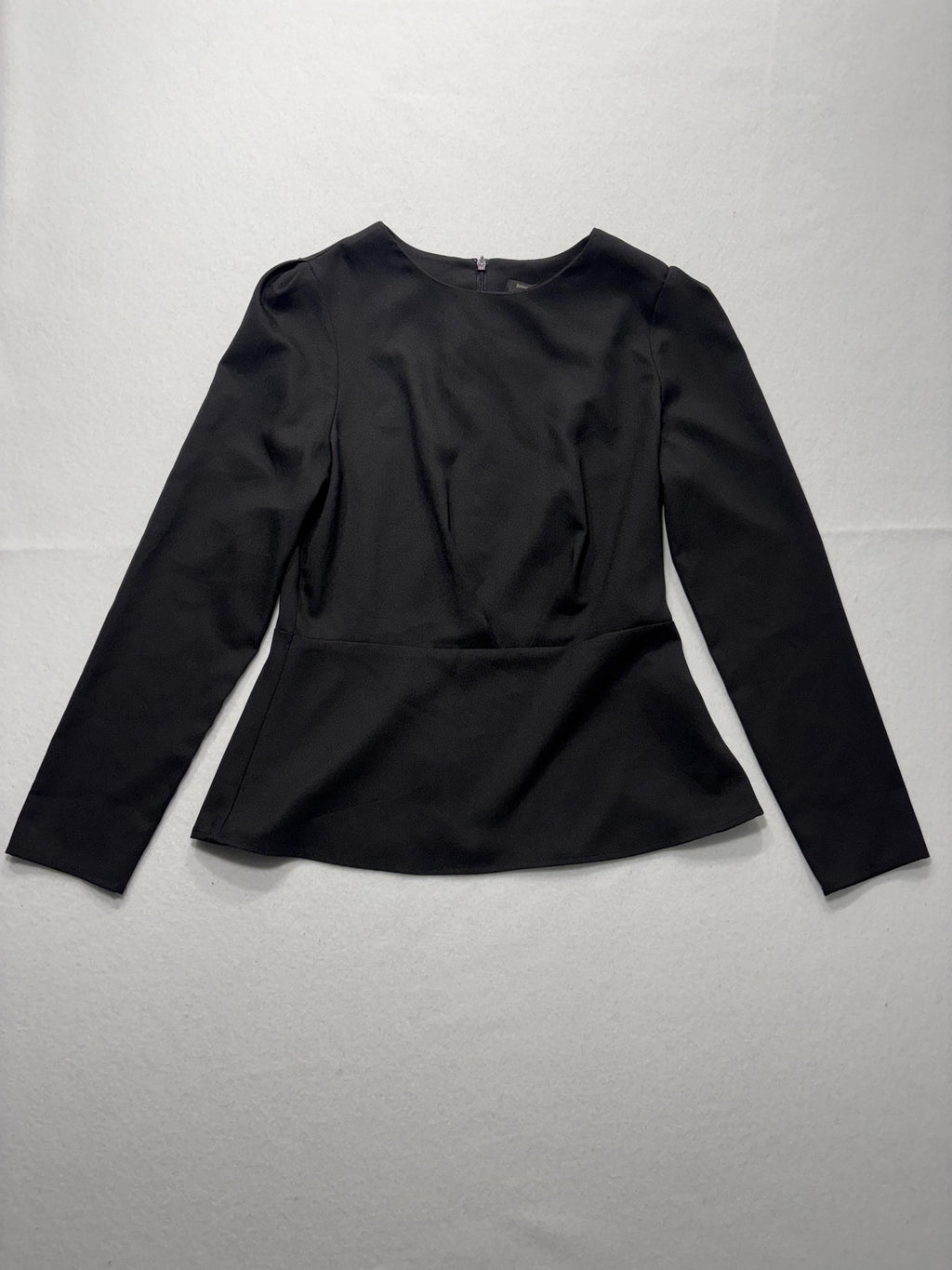 Banana Republic Top Womens 6 Black Long Sleeve Crew Neck Blouse Office City