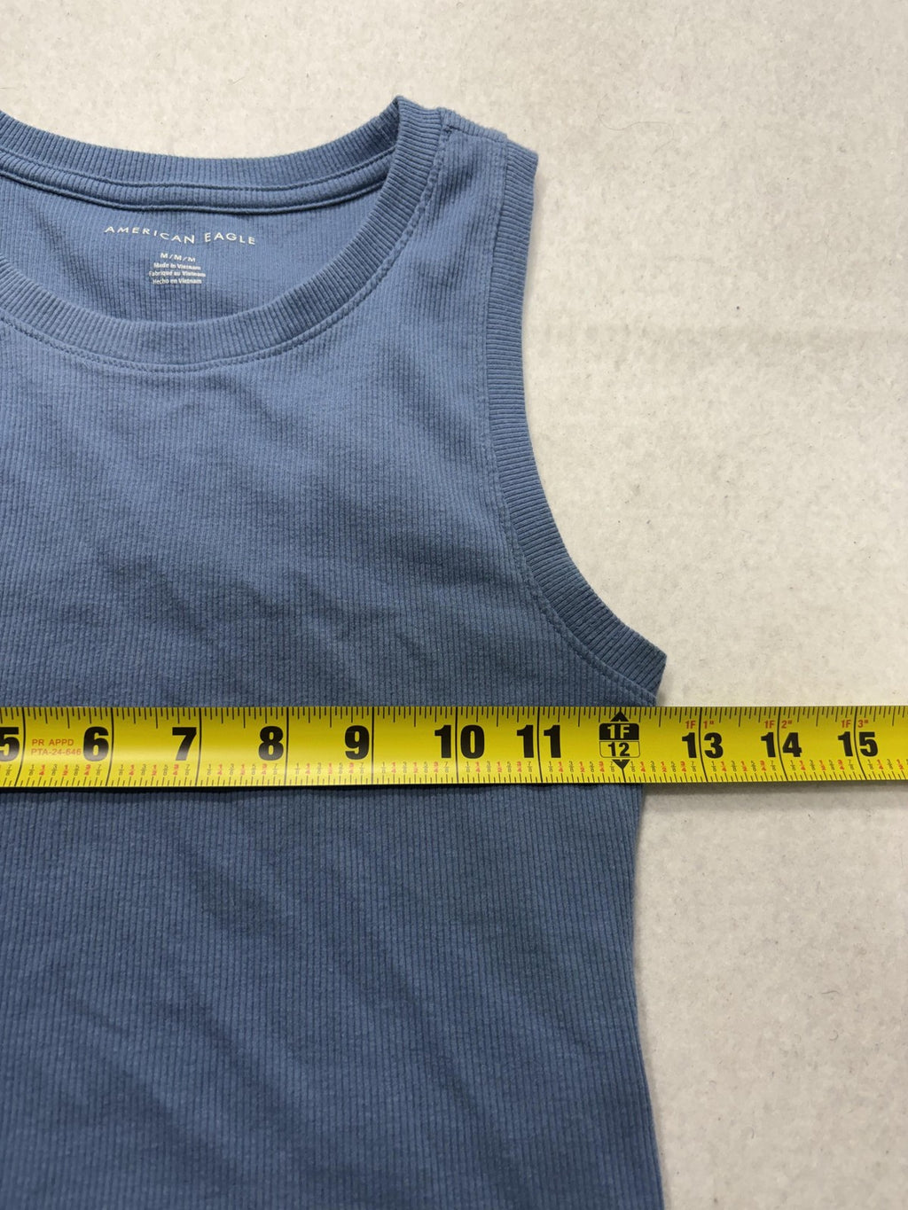 American Eagle Outfitters Tank Womens Medium Blue Crew Neck Ribbed Knit Basic