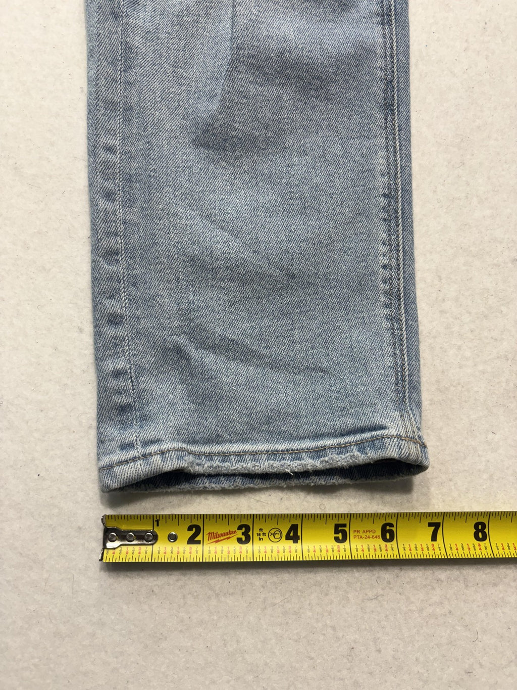 American Eagle Mom Straight Jeans Womens 6 Blue High Rise Distressed 28x28