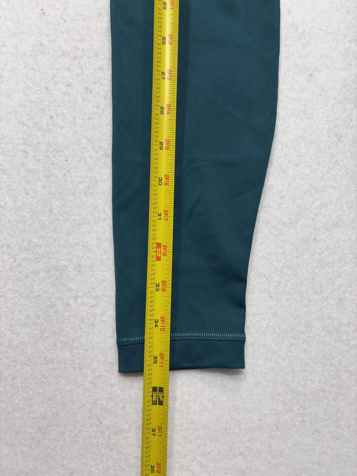 Lululemon Leggings Womens 6 Green High Rise 30" Inseam Ankle Yoga Stretch