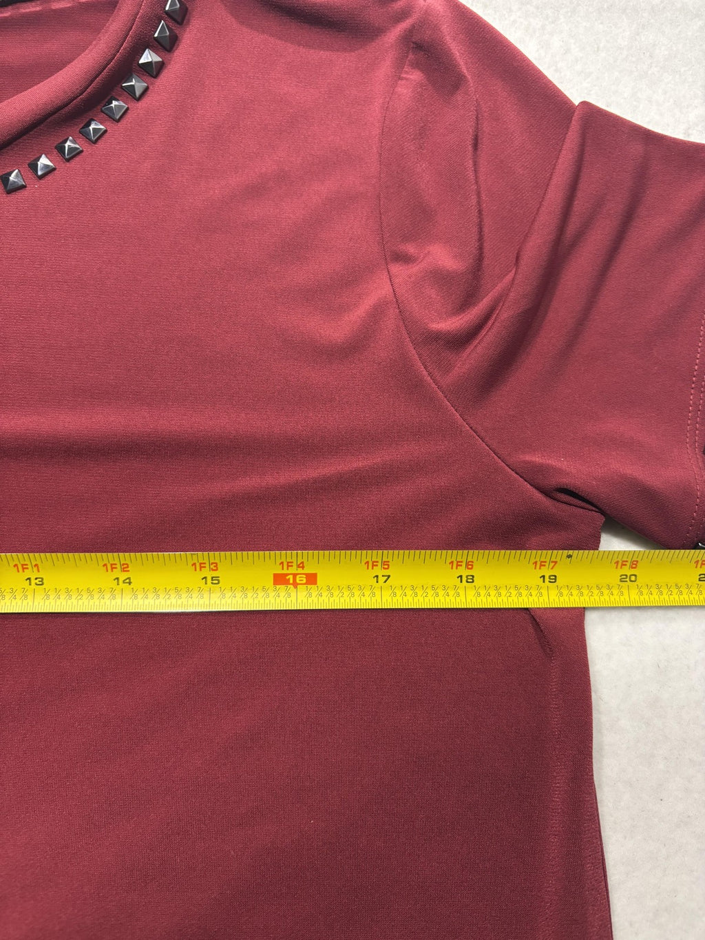 MICHAEL Michael Kors Shirt Womens Medium Red Studded Crew Neck Short Sleeve Tee